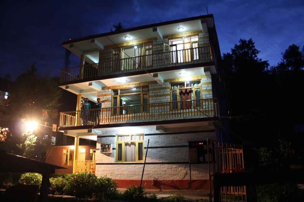 Suraj Cottage Manali Exterior photo